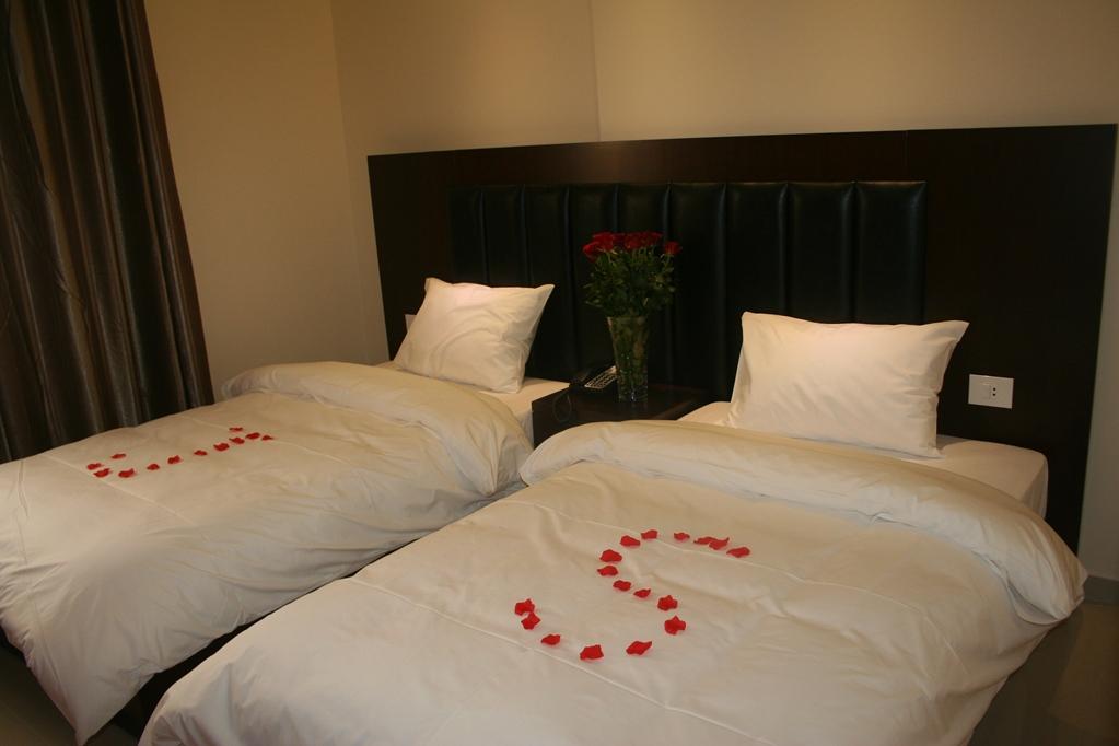 Jounieh Suites Boutique Hotel Δωμάτιο φωτογραφία